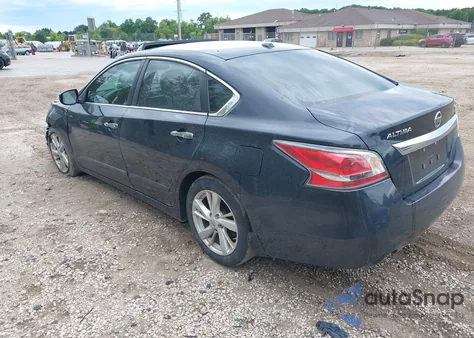 2015 Nissan Altima 2.5 Sv from USA, damaged, VIN 1N4AL3AP8FC121588